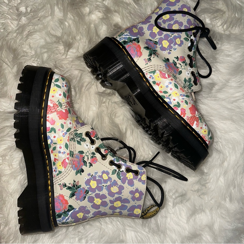 FLORAL PLATFORM DOCS! LIKE NEW